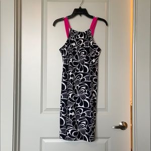 Black and white pattern dress